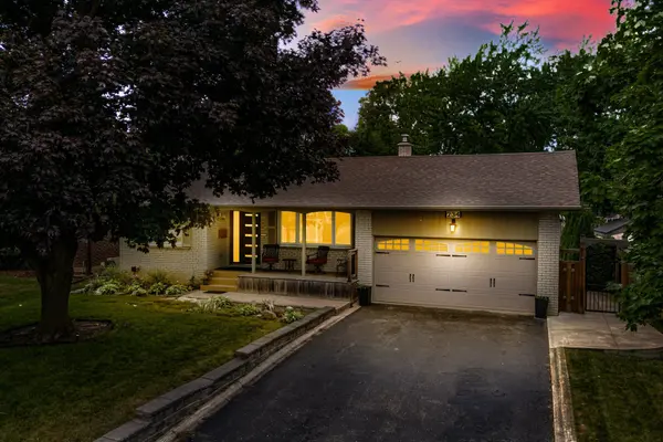 Brampton, ON L6Y 1S1,234 Elizabeth ST S