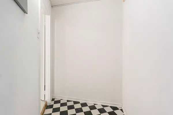 Mooneys Bay - Carleton Heights And Area, ON K2C 3N5,1380 Prince of Wales DR #2502