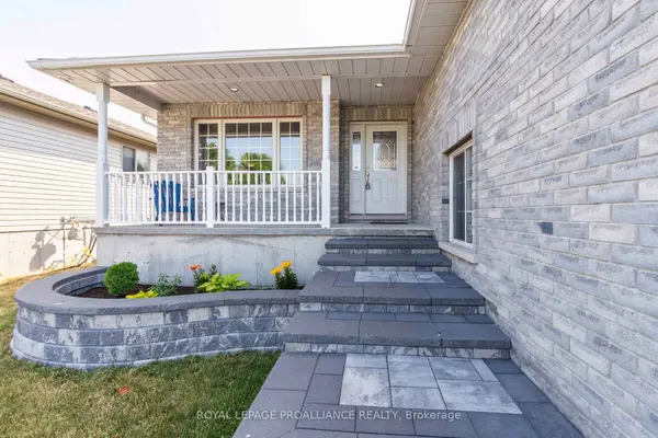 Quinte West, ON K0K 2C0,35 Forest Valley DR