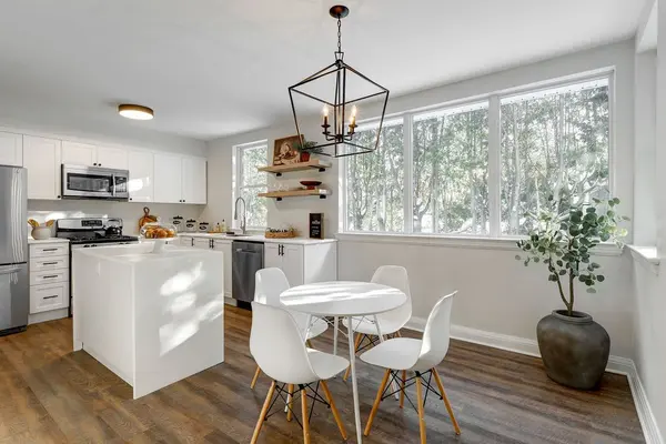 Greater Sudbury, ON P3A 1K5,1201 Hawthorne DR