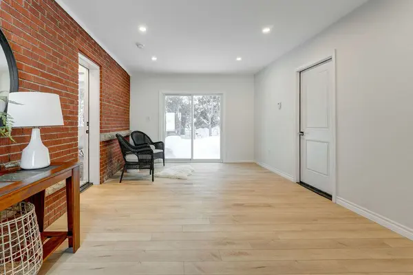 Greater Sudbury, ON P3A 1K5,1201 Hawthorne DR