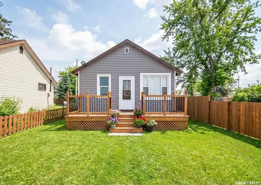 301 River STREET E, Prince Albert, SK S6V 0A3