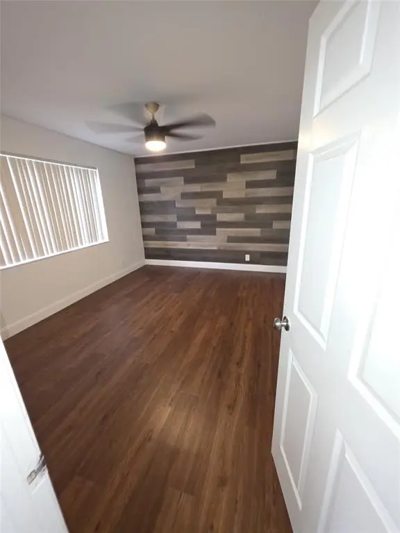 Lauderhill, FL 33351,7710 NW 50th St #106