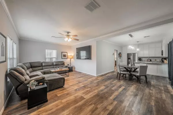 Hillsboro, TX 76645,800 E Elm Street