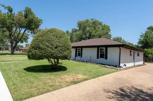 Plano, TX 75075,3200 Hilltop Lane