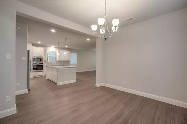 Lewisville, TX 75056,3317 Damsel Sauvage Lane