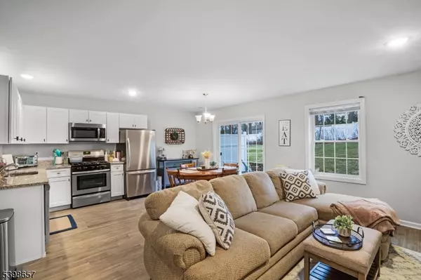 Newton Town, NJ 07860,21 Gregg Ct