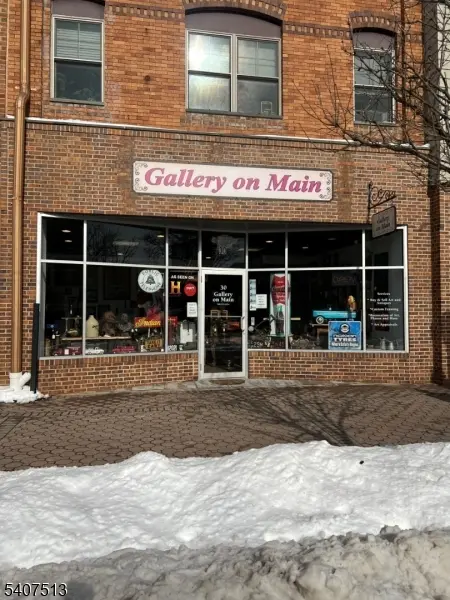 Somerville Boro, NJ 08876,32 W Main St