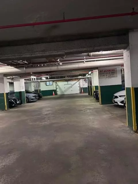 Brooklyn, NY 11235,2650 Ocean Parkway #2G