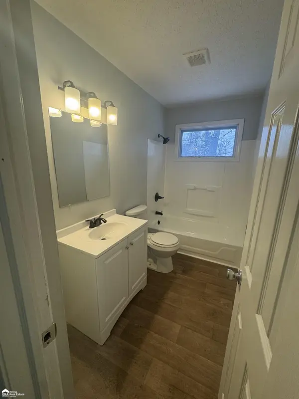 Flint, MI 48506,3210 Wyoming Ave AVE