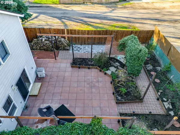 Hillsboro, OR 97124,453 NW LINCOLN ST