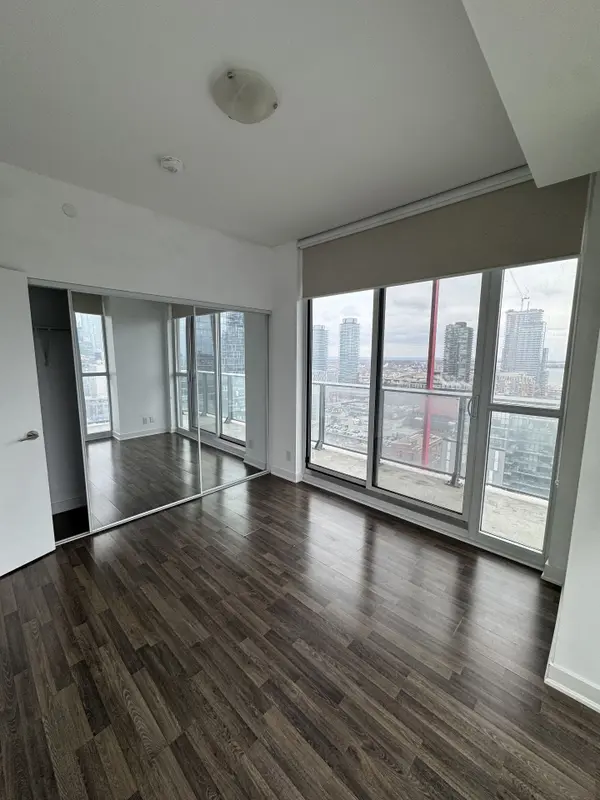 Toronto C08, ON M5A 2Y8,120 Parliament ST #1912