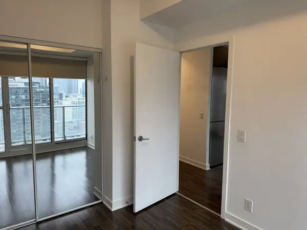 Toronto C08, ON M5A 2Y8,120 Parliament ST #1912