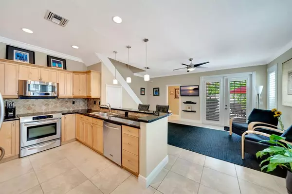 Fort Lauderdale, FL 33315,607 SW 5th Ave