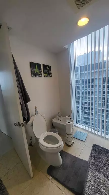 Miami, FL 33121,475 Brickell ave #4913