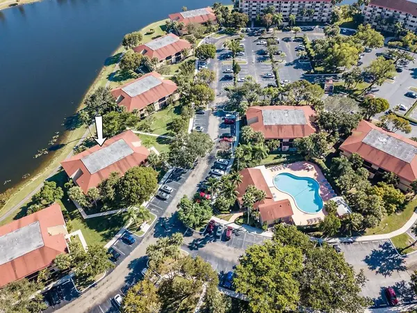 Coconut Creek, FL 33066,2738 S Carambola Cir #1913