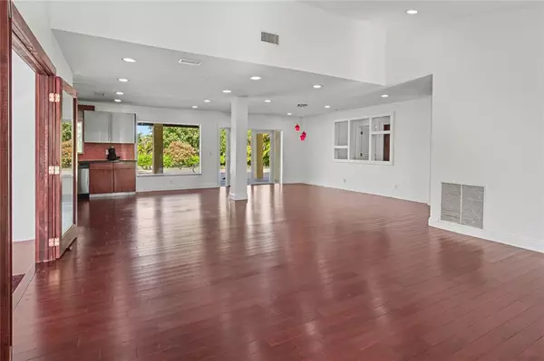 Cooper City, FL 33328,8619 SW 51st St