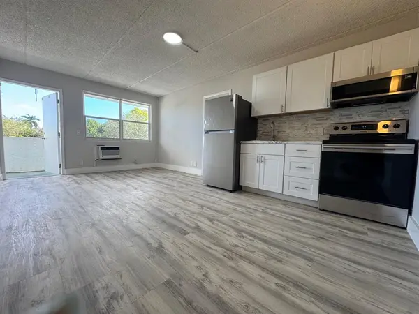 Fort Lauderdale, FL 33312,3211 SW 44th St #209