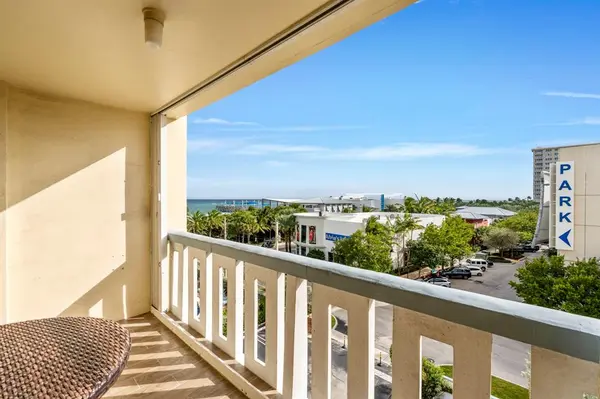 Pompano Beach, FL 33062,305 N Pompano Beach Blvd #510