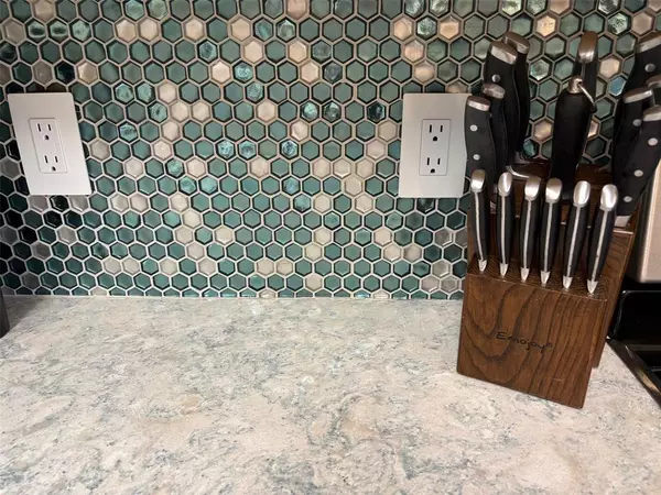 Pompano Beach, FL 33069,2112 S Cypress Bend Dr #203