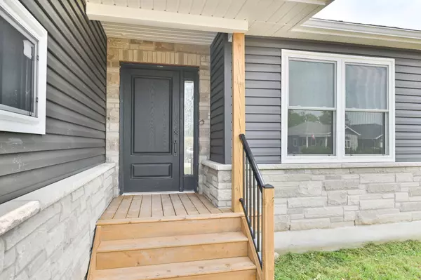 Centre Hastings, ON K0K 2K0,91 Duncan ST