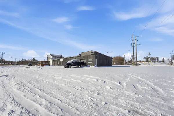 Haldimand, ON N0A 1E0,4905 3 HWY