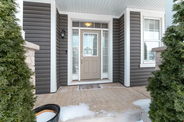 Hamilton, ON L0R 2H3,246 Spring Creek DR