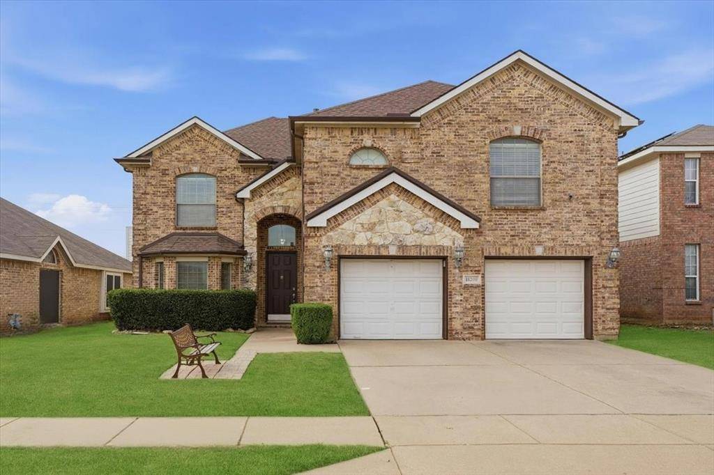 11200 Whispering Brook Lane, Fort Worth, TX 76140