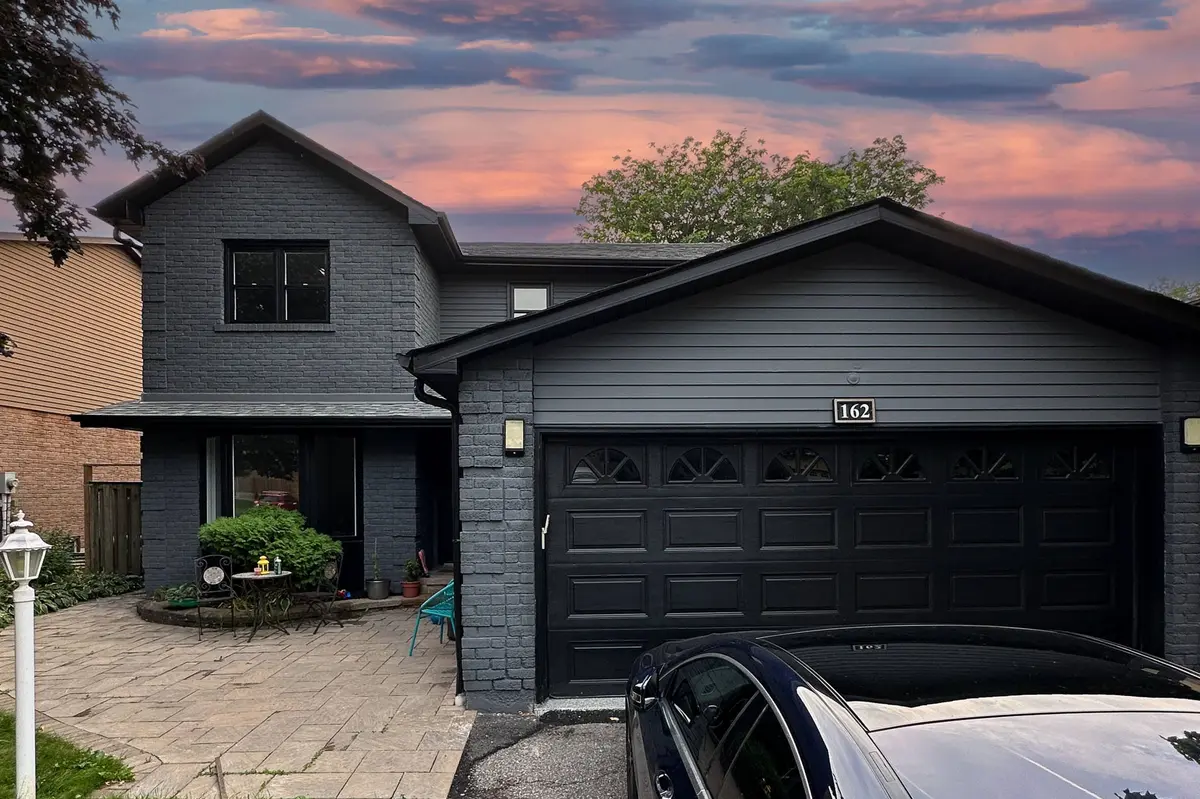 Aurora, ON L4G 3R8,162 Walton DR #Basement