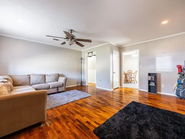 Farmers Branch, TX 75234,2904 Mark Twain Drive