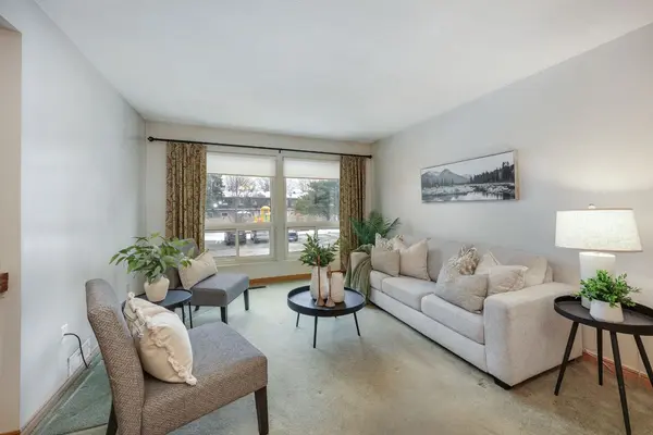 Ajax, ON L1S 6E3,37 Macey CT