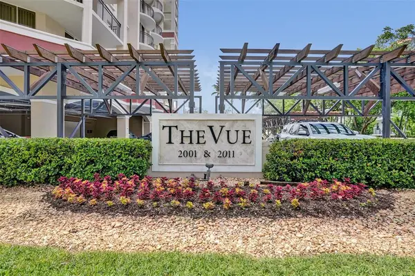 Fort Lauderdale, FL 33305,2001 N Ocean Blvd #1005