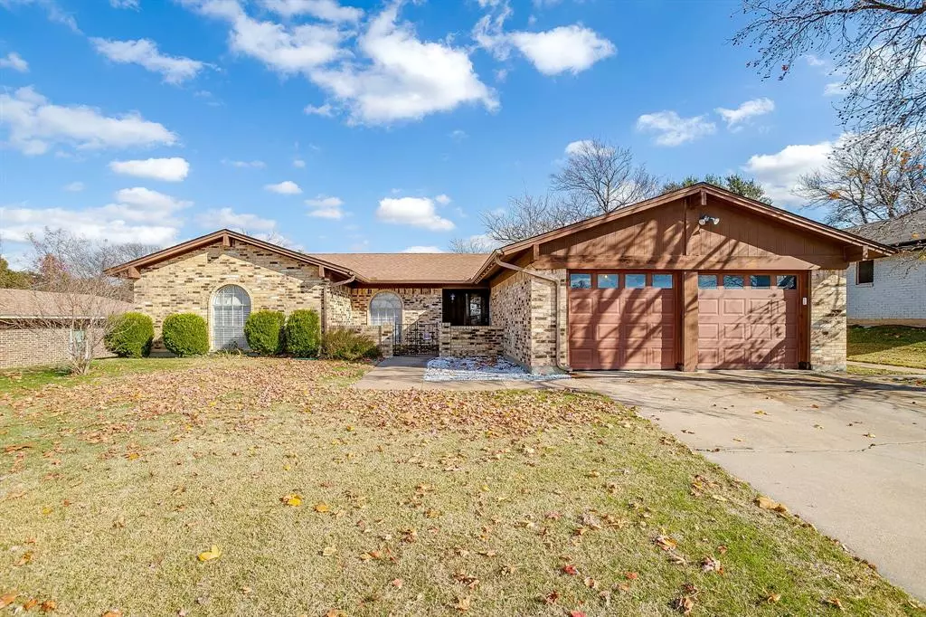 Fort Worth, TX 76133,6805 Winifred Drive