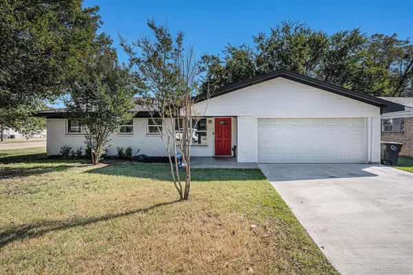 Cleburne, TX 76033,807 Poindexter Avenue