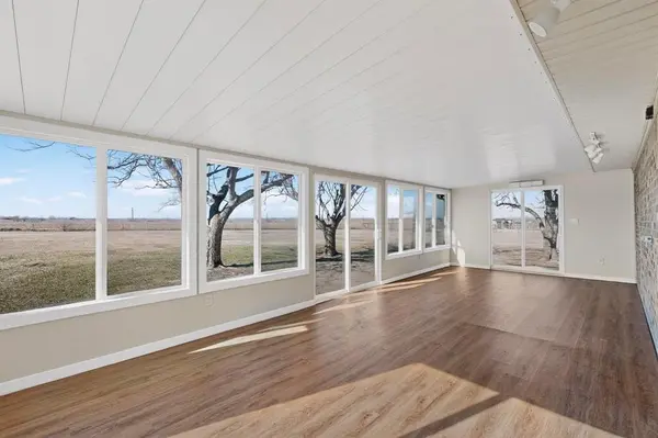 Cleburne, TX 76031,3048 S Highway 171