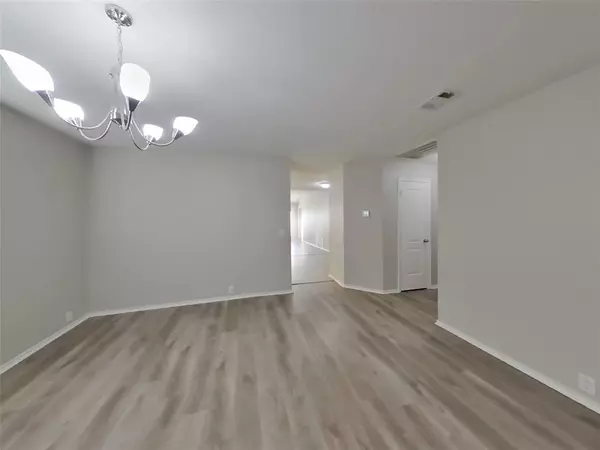 Denton, TX 76226,4512 Merlot Drive