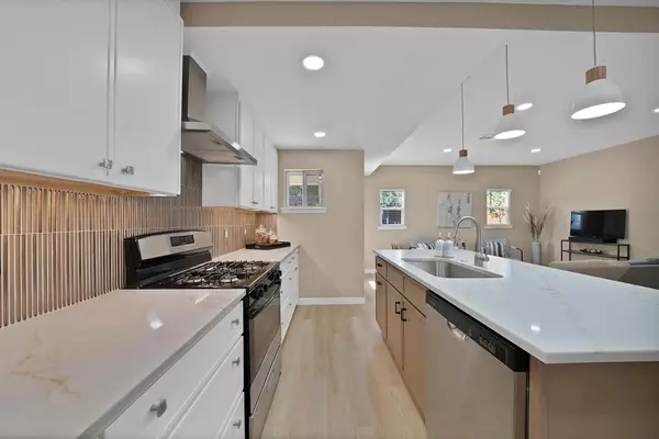 Dallas, TX 75243,12135 Oberlin Drive