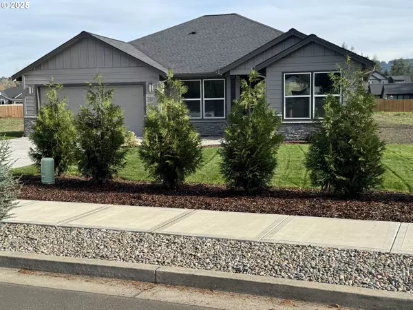 121 GASSMAN RD, Castle Rock, WA 98611