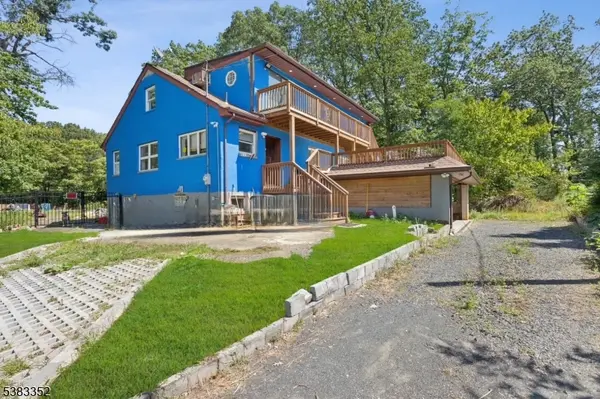 East Brunswick Twp., NJ 08816,13 Mclellan Ct