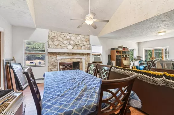 East Brunswick Twp., NJ 08816,13 Mclellan Ct