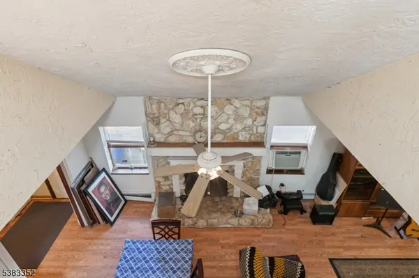 East Brunswick Twp., NJ 08816,13 Mclellan Ct