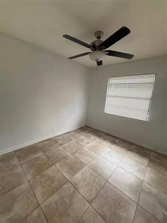 North Lauderdale, FL 33068,7427 SW 13th St