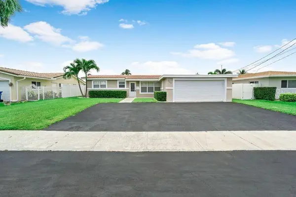 Pompano Beach, FL 33060,949 SE 10th Ct