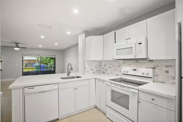 Pembroke Pines, FL 33026,510 NW 103rd Ter #510