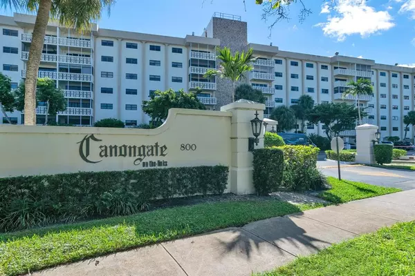 Miami, FL 33179,800 NE 195th St #601