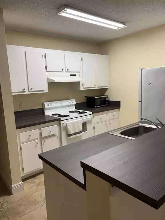 Boynton Beach, FL 33436,1529 Meadows Cir