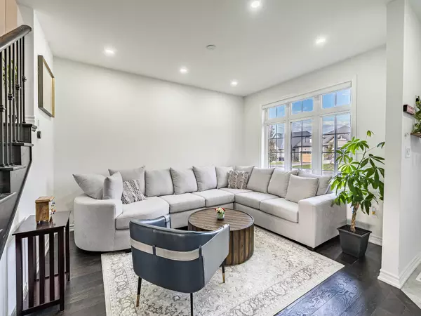 Clearview, ON L0M 1S0,257 Duncan ST