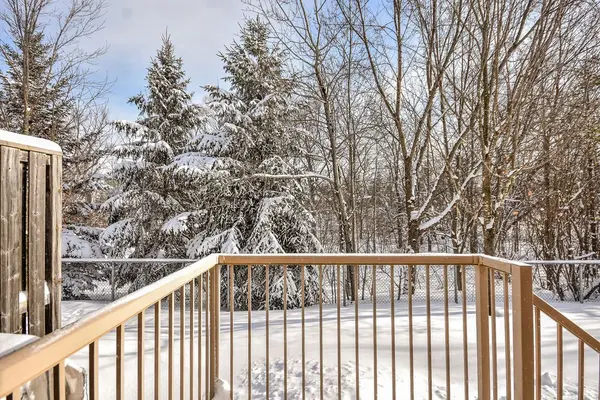 Barrie, ON L4N 2Z6,318 LITTLE AVE #25