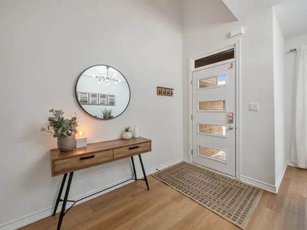 Hamilton, ON L9C 0G1,36 Welch LN