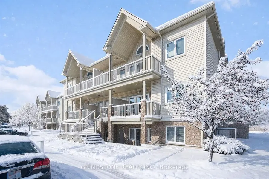 137 Harthill WAY #L, Barrhaven, ON K2J 5V1